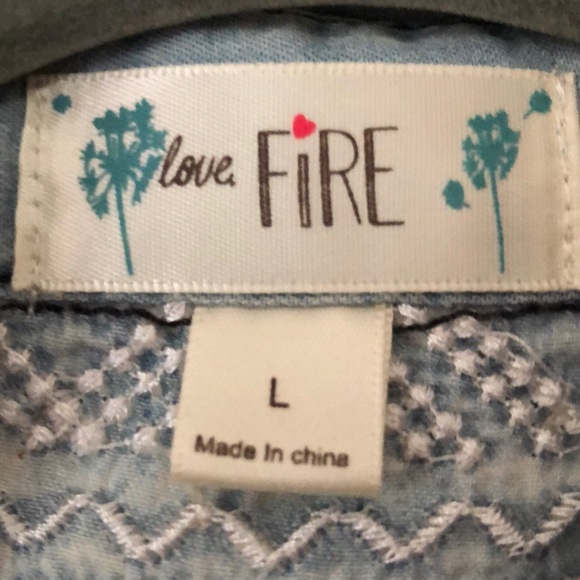 Button down denim tank - Picture 3 of 7